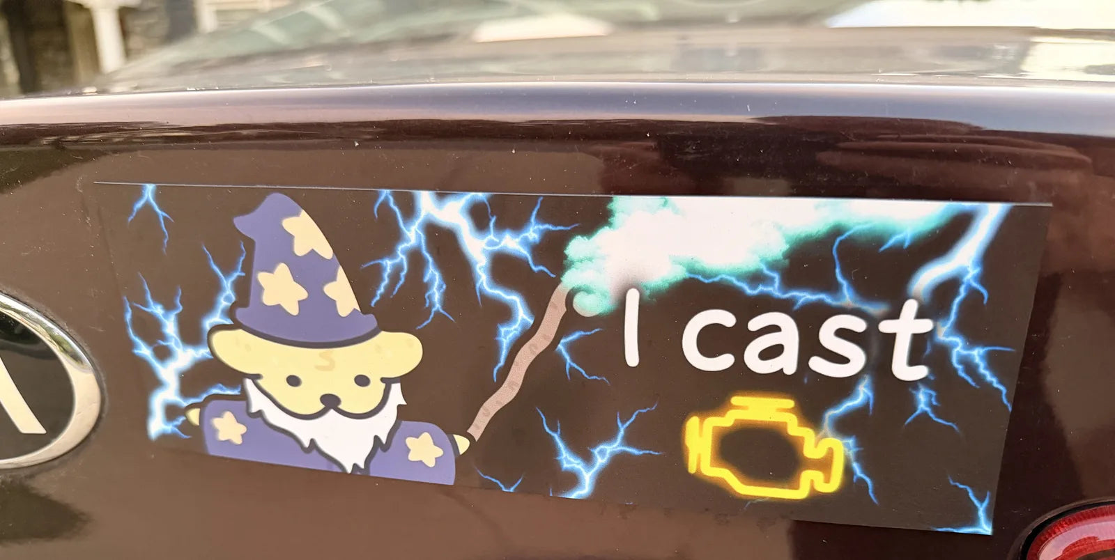 eveoart wizard Suni bumper magnet that reads I cast, on a car, printed by Ti Project
